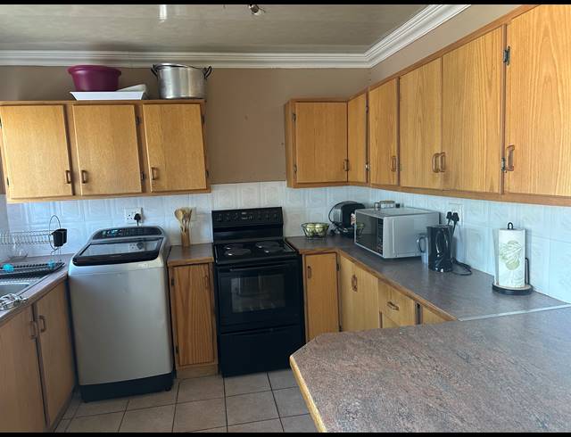 3 BEDROOM GATED ESTATE FOR SALE IN THE ORCHARDS